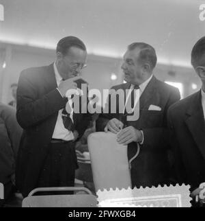 Eröffnung der neuen Munitionsfabrik in Zaandam durch seine Königliche Hoheit Prinz Bernhard, 18. Juli 1957, Eröffnung, Munitionsfabriken, Niederlande, 20 t Stockfoto