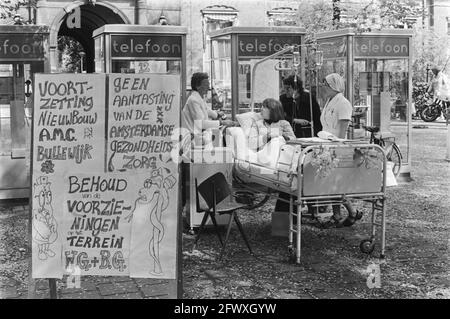 Protest des Initiativkomitees zur Erhaltung des Akademischen Medizinischen Zentrums , Open-Air-Patient, 12. Mai 1976, Proteste, Niederlande, 20. Jahrhundert Präs Stockfoto