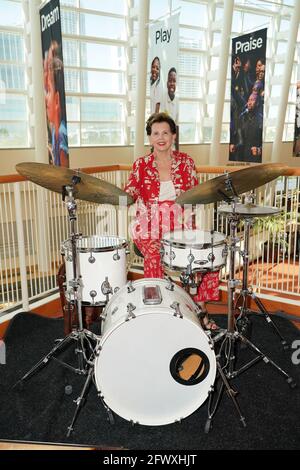 Miami, Vereinigte Staaten Von Amerika. Mai 2021. MIAMI, FL- MAI 22: Adrienne Arsht posiert während der Adrienne Arsht Center Gala am 22. Mai 2021 im Adrienne Arsht Center for the Performing Arts in Miami, Florida. (Foto von Alberto E. Tamargo/Sipa USA) Quelle: SIPA USA/Alamy Live News Stockfoto