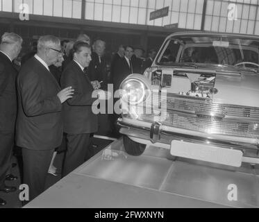 RAI eröffnet, Minister Van Aartsen und Bürgermeister Van Hall, 18. Februar 1965, Bürgermeister der Niederlande, 20. Jahrhundert Presseagentur Foto, Nachrichten zu erinnern, zu tun Stockfoto