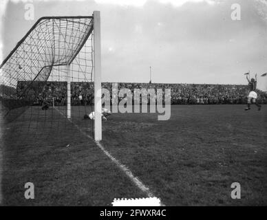 RCH gegen DWS 0-1, 8. November 1953, Niederlande, Presseagentur des 20. Jahrhunderts, Foto, News to remember, Dokumentarfilm, historische Fotografie 1945-1990, Stockfoto