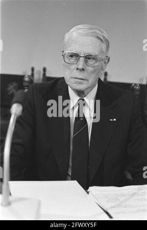 RSV-Ausschuss; Herr L. de Block während der Befragung, 21. März 1984, parlamentarische Anfragen, Politik, Porträts, Niederlande, Presse des 20. Jahrhunderts A Stockfoto