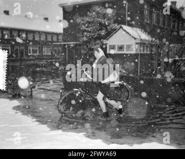 Desaster tuindorp, 14. Januar 1960, Katastrophen, Niederlande, Foto der Presseagentur des 20. Jahrhunderts, zu erinnerende Nachrichten, Dokumentarfilm, historische Fotografie Stockfoto