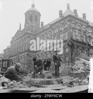 Restaurierung der neuen Kirche am Dam-Platz, 17. April 1961, Kirchen, Restaurierungen, Niederlande, 20. Jahrhundert Presseagentur Foto, Nachrichten zu erinnern, Dokumentarfilm, historische Fotografie 1945-1990, visuelle Geschichten, Menschliche Geschichte des zwanzigsten Jahrhunderts, Momente in der Zeit festzuhalten Stockfoto