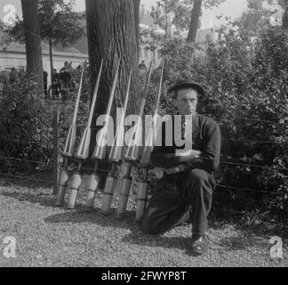 Ring Steching Middelburg, August 25 1949, RINGSTEKEN, Niederlande, Foto der Presseagentur des 20. Jahrhunderts, Nachrichten zum erinnern, Dokumentarfilm, historische Fotografie 1945-1990, visuelle Geschichten, Menschliche Geschichte des zwanzigsten Jahrhunderts, Momente in der Zeit festzuhalten Stockfoto