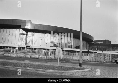 Schiphollijn, Bahnhofsgebäude in Schiphol, 15. Februar 1978, Bahnhöfe, Niederlande, 20. Jahrhundert Presseagentur Foto, Nachrichten zu erinnern, Dokumentarfilm, historische Fotografie 1945-1990, visuelle Geschichten, Menschliche Geschichte des zwanzigsten Jahrhunderts, Momente in der Zeit festzuhalten Stockfoto