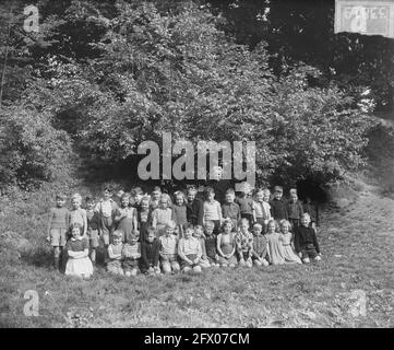 Schule ULDI HR. Vermaas Zaltbommel, 18. Mai 1949, Niederlande, Presseagentur des 20. Jahrhunderts, Foto, Nachrichten zu erinnern, Dokumentarfilm, historische Fotografie 1945-1990, visuelle Geschichten, Menschliche Geschichte des zwanzigsten Jahrhunderts, Momente in der Zeit festzuhalten Stockfoto