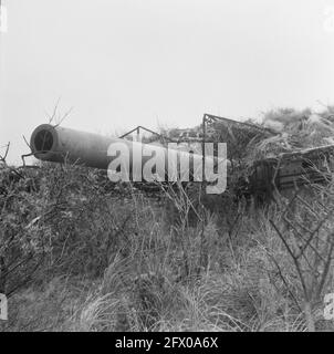 [Serie Landmines cleared at Hook of Holland], August 1945, Landminen, Freigaben, zweiter Weltkrieg, Rekonstruktion, Niederlande, Presseagentur des 20. Jahrhunderts, Foto, Nachrichten zum erinnern, Dokumentarfilm, historische Fotografie 1945-1990, visuelle Geschichten, Menschliche Geschichte des zwanzigsten Jahrhunderts, Momente in der Zeit festzuhalten Stockfoto
