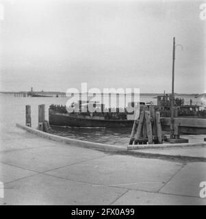 [Series Landmines cleared at Hook of Holland], August 1945, Erholung, zweiter Weltkrieg, Niederlande, 20. Jahrhundert Presseagentur Foto, Nachrichten zu erinnern, Dokumentarfilm, historische Fotografie 1945-1990, visuelle Geschichten, Menschliche Geschichte des zwanzigsten Jahrhunderts, Momente in der Zeit festzuhalten Stockfoto