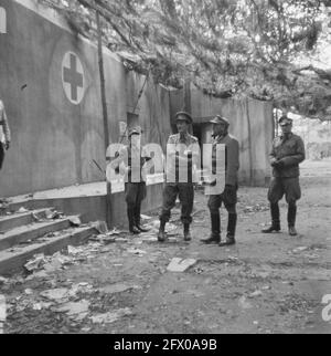 [Series Landmines cleared at Hook of Holland], August 1945, Erholung, zweiter Weltkrieg, Niederlande, 20. Jahrhundert Presseagentur Foto, Nachrichten zu erinnern, Dokumentarfilm, historische Fotografie 1945-1990, visuelle Geschichten, Menschliche Geschichte des zwanzigsten Jahrhunderts, Momente in der Zeit festzuhalten Stockfoto