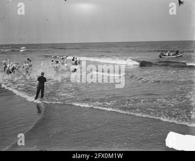 Zeebad Scheveningen Beach Race, 22. Mai 1949, Niederlande, Foto der Presseagentur des 20. Jahrhunderts, zu erinnerende Nachrichten, Dokumentarfilm, historische Fotografie 1945-1990, visuelle Geschichten, Menschliche Geschichte des zwanzigsten Jahrhunderts, Momente in der Zeit festzuhalten Stockfoto