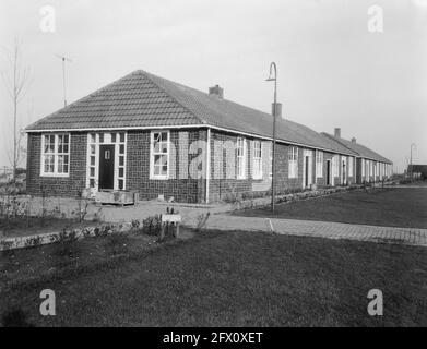 Zuiderzee arbeitet. Bau Pumpwerk Wortman. Lebende Barackenarbeiter, 20. November 1954, Baracken, Wasserbau, Niederlande, Presseagentur des 20. Jahrhunderts, Foto, Nachrichten zum erinnern, Dokumentarfilm, historische Fotografie 1945-1990, visuelle Geschichten, Menschliche Geschichte des zwanzigsten Jahrhunderts, Momente in der Zeit festzuhalten Stockfoto