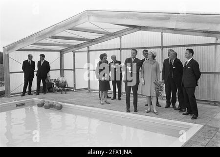 Prinzessin Beatrix in Drenthe eröffnete Urlaubszentrum Prinz Willem Alexander in Roden, 8. Mai 1968, Eröffnungen, Prinzessinnen, Ferienzentren, Niederlande, Foto der Presseagentur des 20. Jahrhunderts, zu erinnerende Nachrichten, Dokumentarfilm, historische Fotografie 1945-1990, visuelle Geschichten, Menschliche Geschichte des zwanzigsten Jahrhunderts, Momente in der Zeit festzuhalten Stockfoto