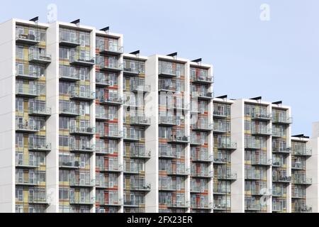 Aarhus, Dänemark - 2. April 2018: Wohnungen und Gebäude im Bezirk Aarhus Island, Dänemark Stockfoto