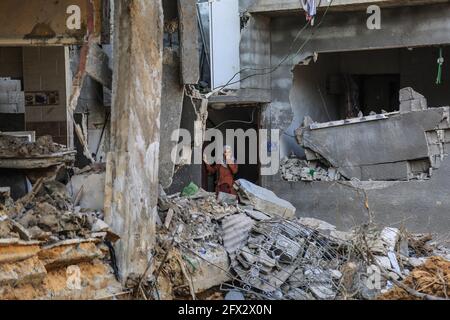 Gaza-Stadt, der Gazastreifen, Palästina. Mai 2021. Zerstörte Häuser im Gazastreifen. Kredit: Mahmoud Khattab/Quds Net Nachrichten/ZUMA Wire/Alamy Live Nachrichten Stockfoto