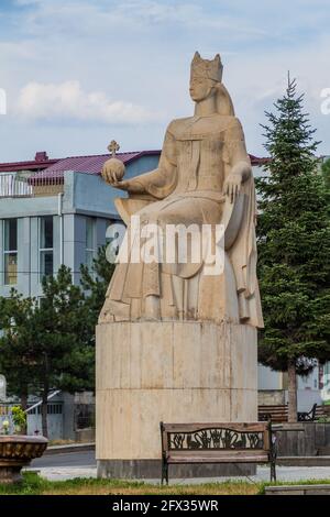 AKHALTSIKHE, GEORGIEN - 13. JULI 2017: Denkmal der Königin Tamar in Akhaltsikhe, Georgien Stockfoto