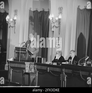 Minister LUNs während seiner Rede im Repräsentantenhaus, Minister LUNs, 31. Januar 1963, Reden, 20. Jahrhundert Presseagentur Foto, Nachrichten zu erinnern, Dokumentarfilm, historische Fotografie 1945-1990, visuelle Geschichten, Menschliche Geschichte des zwanzigsten Jahrhunderts, Momente in der Zeit festzuhalten Stockfoto