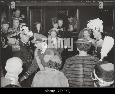 dänemark, 1954, Könige, Königinnen, Königshaus, Prinzen, Staatsbesuche, Stationen, Niederlande, Foto der Presseagentur des 20. Jahrhunderts, Nachrichten zu erinnern, Dokumentarfilm, historische Fotografie 1945-1990, visuelle Geschichten, Menschliche Geschichte des zwanzigsten Jahrhunderts, Momente in der Zeit festzuhalten Stockfoto