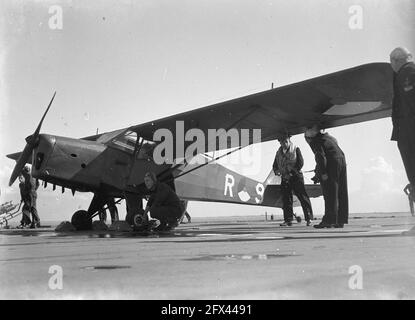 Die niederländische Presse an Bord von HR. Frau Karel Doorman, 24. September 1947, Marine, Presse, Ships, Niederlande, 20. Jahrhundert Presseagentur Foto, Nachrichten zu erinnern, Dokumentarfilm, historische Fotografie 1945-1990, visuelle Geschichten, Menschliche Geschichte des zwanzigsten Jahrhunderts, Momente in der Zeit festzuhalten Stockfoto