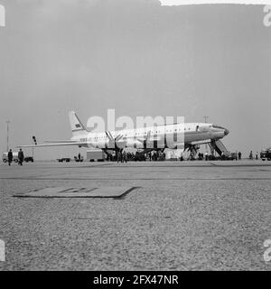 Die Toepoelew 114 weltweit größten Flugzeuge am Flughafen Schiphol, 29. Mai 1964, Flugzeuge, Niederlande, 20. Jahrhundert Presseagentur Foto, Nachrichten zu erinnern, Dokumentarfilm, historische Fotografie 1945-1990, visuelle Geschichten, Menschliche Geschichte des zwanzigsten Jahrhunderts, Momente in der Zeit festzuhalten Stockfoto