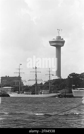 Das Segelrennen nach Rotterdam, das norwegische Sorlandet in der Nähe von Euromast, 17. August 1962, Schiffe, Segelrennen, Niederlande, 20. Jahrhundert Presseagentur Foto, Nachrichten zu erinnern, Dokumentarfilm, historische Fotografie 1945-1990, visuelle Geschichten, Menschliche Geschichte des zwanzigsten Jahrhunderts, Momente in der Zeit festzuhalten Stockfoto
