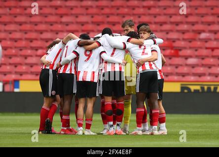 Sheffield, England, 24. Mai 2021. Während des Spiels der Professional Development League in der Bramall Lane, Sheffield, spielen Sie vor dem Spiel. Bildnachweis sollte lauten: Simon Bellis/ Sportimage Stockfoto