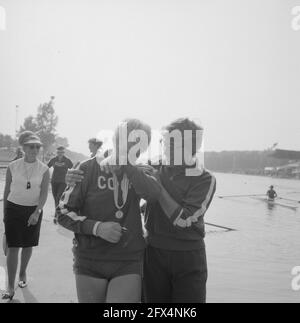 Frauen-Europameisterschaften im Rudern 1966, Galina Konstantinova (weinend), 27. August 1966, Rudern, championships, Niederlande, Foto der Presseagentur des 20. Jahrhunderts, zu erinnerende Nachrichten, Dokumentarfilm, historische Fotografie 1945-1990, visuelle Geschichten, Menschliche Geschichte des zwanzigsten Jahrhunderts, Momente in der Zeit festzuhalten Stockfoto