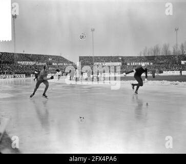 Europameisterschaften für Eisschnelllauf in Deventer, 22. Januar 1966, Eisschnelllauf-Meisterschaften, Niederlande, 20. Jahrhundert Presseagentur Foto, Nachrichten zu erinnern, Dokumentarfilm, historische Fotografie 1945-1990, visuelle Geschichten, Menschliche Geschichte des zwanzigsten Jahrhunderts, Momente in der Zeit festzuhalten Stockfoto