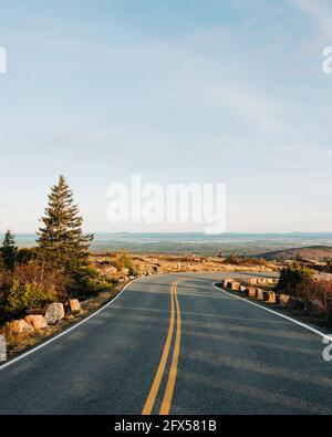 Die Straße zum Cadillac Mountain, im Acadia National Park, Maine Stockfoto