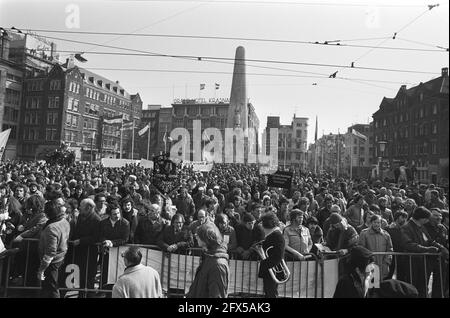 FNV-Manifestation auf dem Dam-Platz, Amsterdam; Übersichten auf dem Dam-Platz, 20. März 1980, Manifestationen, Niederlande, 20. Jahrhundert Presseagentur Foto, Nachrichten zu erinnern, Dokumentarfilm, historische Fotografie 1945-1990, visuelle Geschichten, Menschliche Geschichte des zwanzigsten Jahrhunderts, Momente in der Zeit festzuhalten Stockfoto