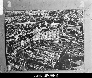 Die Gemeinde Amsterdam gab Pressekonferenz über Plan Jokinen, die südliche Stadtstraße, 12. Dezember 1967, PLÄNE, Stadträte, Pressekonferenzen, Niederlande, Foto der Presseagentur des 20. Jahrhunderts, zu erinnerende Nachrichten, Dokumentarfilm, historische Fotografie 1945-1990, visuelle Geschichten, Menschliche Geschichte des zwanzigsten Jahrhunderts, Momente in der Zeit festzuhalten Stockfoto