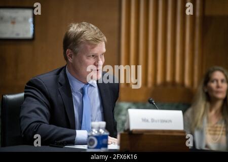 Jonathan Davidson erscheint vor einer Anhörung des Senatsausschusses für Finanzen wegen seiner Ernennung zum stellvertretenden Untersekretär des Finanzministeriums im Dirksen Senate Office Building in Washington, DC, USA, Dienstag, den 25. Mai, 2021. Foto von Rod Lampey/CNP/ABACAPRESS.COM Stockfoto