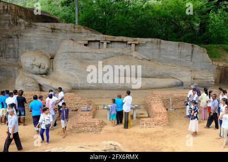 Sri Lanka Polonnaruwa - Rock Temple Reclining Buddha Bild bei Gal Vihara Gal Viharaya Stockfoto