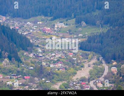 Kleines Dorf in Rumänien. Petru Voda Landschaft Stockfoto