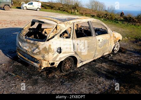 Ford Focus. Burnt Out, St. Boniface Down, Vemtnor, Isle of Wight, England, VEREINIGTES KÖNIGREICH, Stockfoto