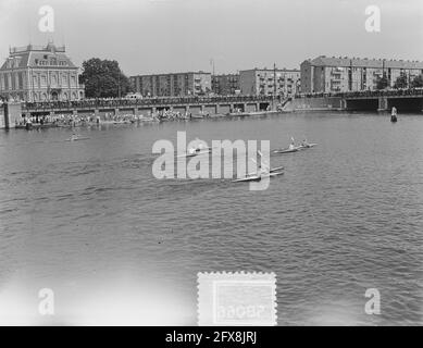 Kanumeisterschaften auf Amstel in Amsterdam Übersicht, 28. Juni 1953, Kanus, Niederlande, 20. Jahrhundert Presseagentur Foto, Nachrichten zu erinnern, Dokumentarfilm, historische Fotografie 1945-1990, visuelle Geschichten, Menschliche Geschichte des zwanzigsten Jahrhunderts, Momente in der Zeit festzuhalten Stockfoto