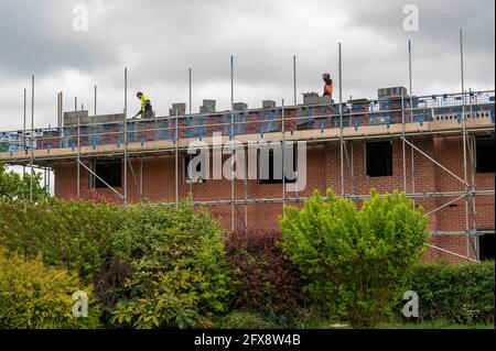 Eine Baustelle für neue Häuser am Stadtrand von Norwich Norfolk Stockfoto