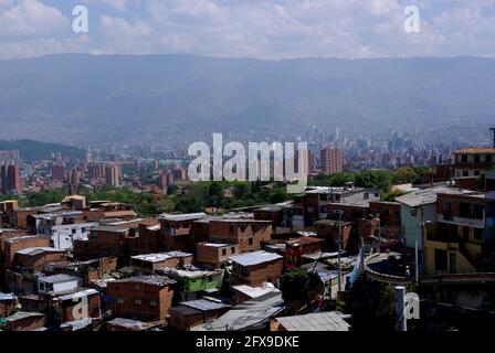 Blick auf die Stadt von Comuna 13, Medellin, Kolumbien Stockfoto