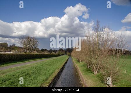 Aachen - die Wurm (niederl. Wurm) ist ein 53 Kilometer langer Nebenfluss der Rur in der Euregio Maas-Rhein. Stockfoto