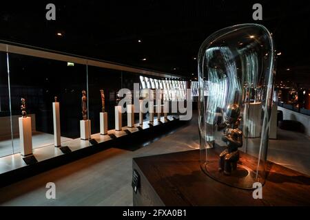 DIE MARC LADREIT DE LACHARRIERE KOLLEKTION IM PARISER MUSEE DU QUAI BRANLY, PARIS Stockfoto