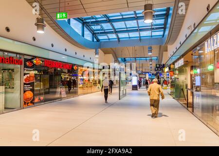 POTSDAM, 14. AUGUST 2017: Hauptbahnhof Potsdam . Stockfoto