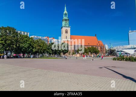 BERLIN, DEUTSCHLAND - 30. AUGUST 2017: Marienkirche in Berlin, Deutschland Stockfoto