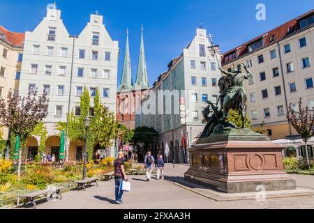 BERLIN, DEUTSCHLAND - 30. AUGUST 2017: Gebäude des Nikolaiviertels in Berlin, Deutschland Stockfoto