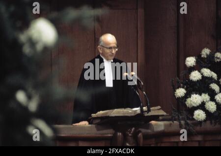 Taufe des Fürsten Johan Friso in Utrecht; Rev. Kater, 28. Dezember 1968, Zeremonien der Taufe, Prinzen, Niederlande, Presseagentur des 20. Jahrhunderts, Foto, Nachrichten zu erinnern, Dokumentarfilm, historische Fotografie 1945-1990, visuelle Geschichten, Menschliche Geschichte des zwanzigsten Jahrhunderts, Momente in der Zeit festzuhalten Stockfoto