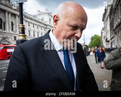 LONDON, GROSSBRITANNIEN. 26. MAI: Der ehemalige konservative Vorsitzende Iain Duncan Smith, Abgeordneter vor dem Parlamentsgebäude in London, England, am Mittwoch, 26. Mai 2021. (Kredit: Tejas Sandhu) Kredit: MI Nachrichten & Sport /Alamy Live Nachrichten Stockfoto