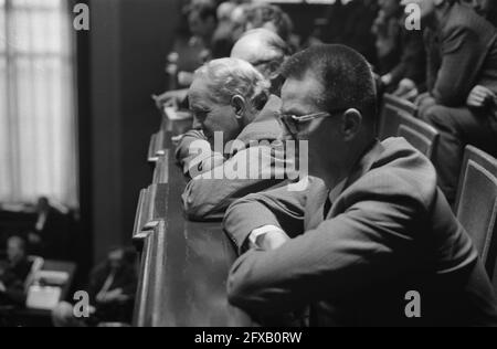 Senat . Prüfung des Lohngesetzes von Minister Roolvink, 10. Februar 1970, 20. Jahrhundert Presseagentur Foto, Nachrichten zu erinnern, Dokumentarfilm, historische Fotografie 1945-1990, visuelle Geschichten, Menschliche Geschichte des zwanzigsten Jahrhunderts, Momente in der Zeit festzuhalten Stockfoto