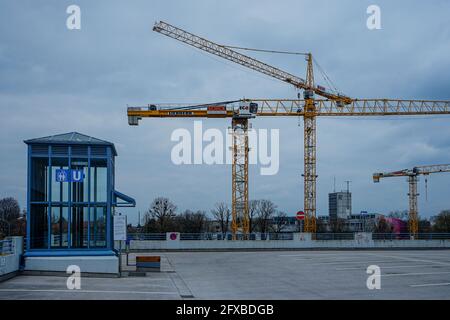 Obersendling verfügt über einen großen Wohnungsbestand, der noch über ältere Wohnquartiere verfügt, die in ein Industrie- und Gewerbegebiet eingebettet sind. Ein Bezirk in transiti Stockfoto