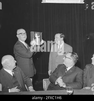 Jubiläumskonferenz 50 Jahre Existenz Bond van Nederlandse Gemeenten, 5. Juni 1962, Kongresse, Jubiläen, Vereine, Niederlande, Foto der Presseagentur des 20. Jahrhunderts, Nachrichten zum erinnern, Dokumentarfilm, historische Fotografie 1945-1990, visuelle Geschichten, Menschliche Geschichte des zwanzigsten Jahrhunderts, Momente in der Zeit festzuhalten Stockfoto