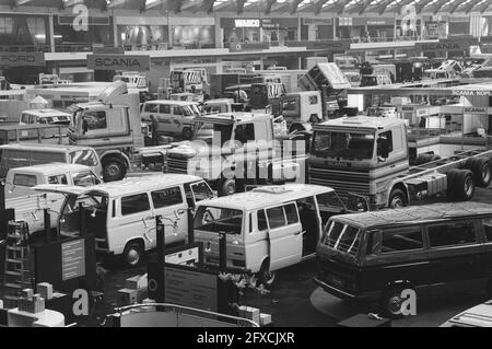 Übersicht über die Eröffnung des Firmenwagens RAI 82 am 4. Februar, 2. Februar 1982, Cars, Niederlande, 20. Jahrhundert Presseagentur Foto, Nachrichten zu erinnern, Dokumentarfilm, historische Fotografie 1945-1990, visuelle Geschichten, Menschliche Geschichte des zwanzigsten Jahrhunderts, Momente in der Zeit festzuhalten Stockfoto