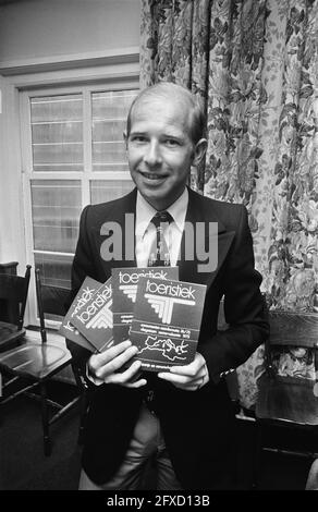 Pressekonferenz Toeristics in Nieuwspoort, Regie. Bloem, 12. Dezember 1974, Pressekonferenzen, Niederlande, 20. Jahrhundert Presseagentur Foto, Nachrichten zu erinnern, Dokumentarfilm, historische Fotografie 1945-1990, visuelle Geschichten, Menschliche Geschichte des zwanzigsten Jahrhunderts, Momente in der Zeit festzuhalten Stockfoto